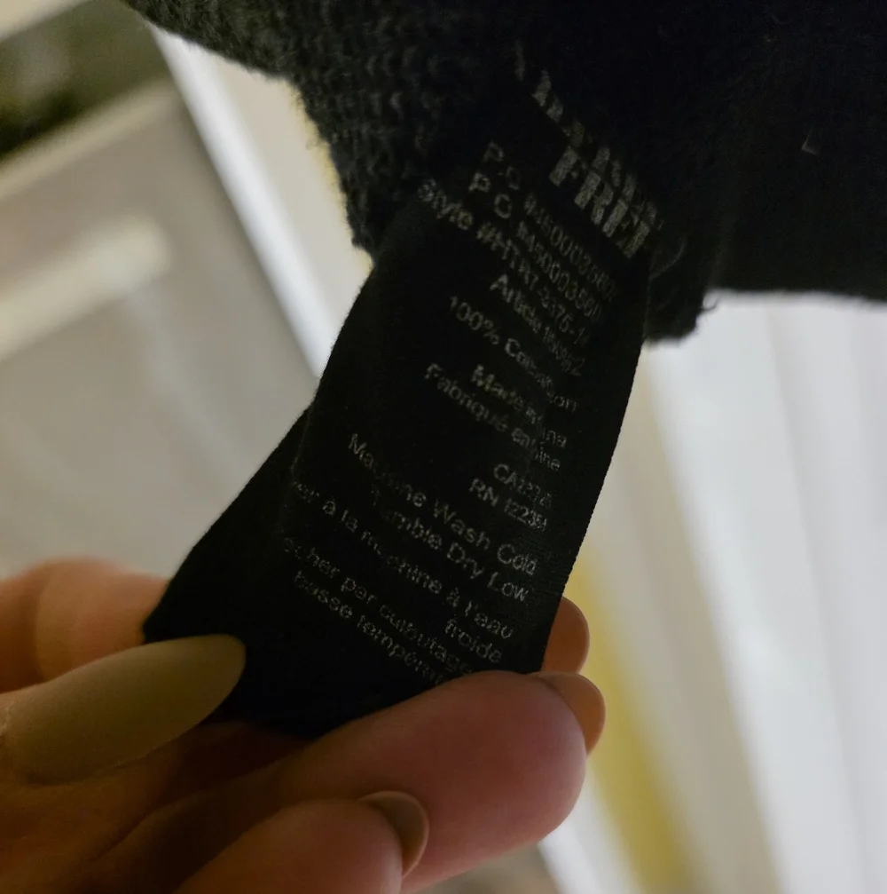 Aritzia Wilfred Free Cropped French Terry Hoodie Black Medium - Picture 9 of 11